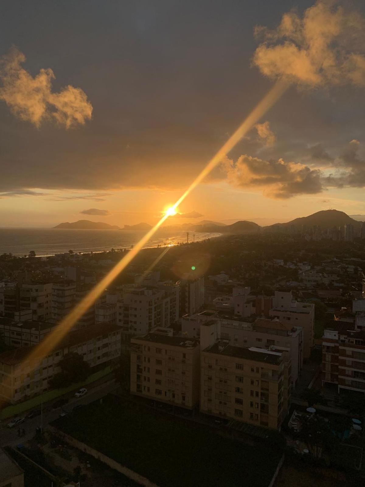 Vista Para Mar!!! Lazer Completo A Poucos Passos Da Praia Guarujá Eksteriør bilde